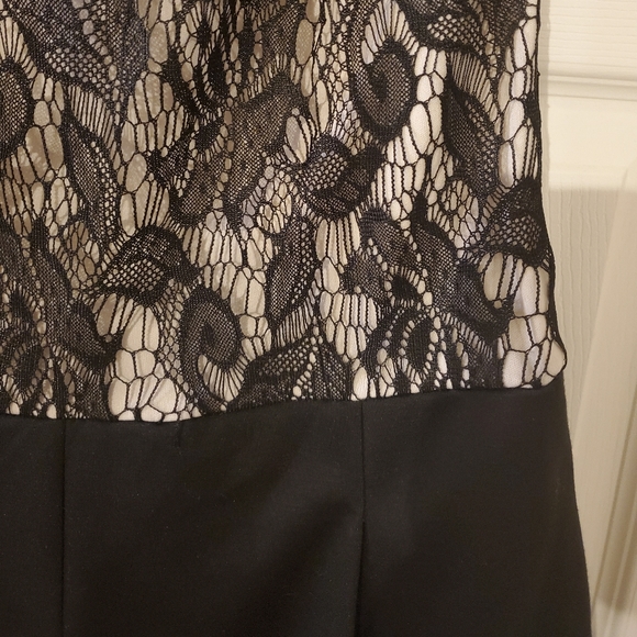 I.NER Black Lace Romper - Picture 2 of 6